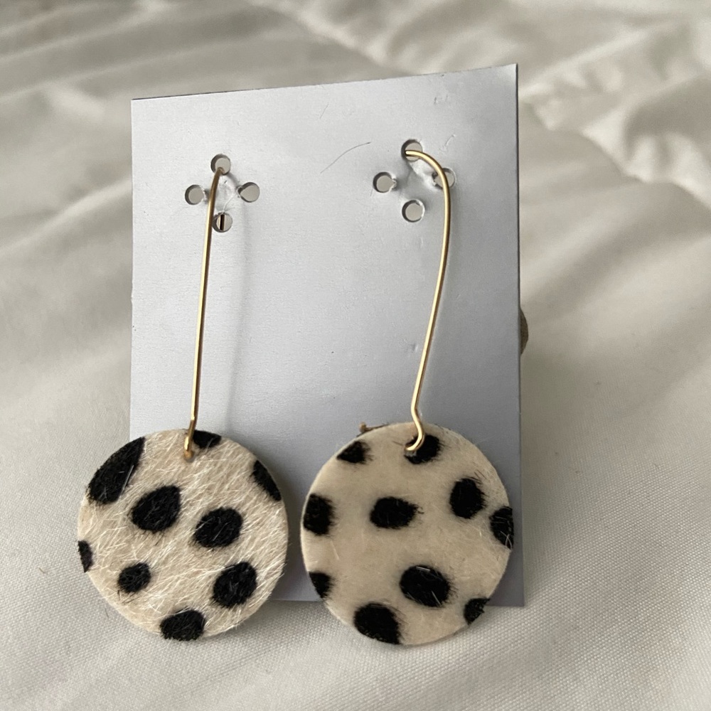 White cheetah fashion earrings